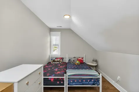 1009 49th Ave, N Nashville TN 37209