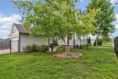 1009 49th Ave, N Nashville TN 37209