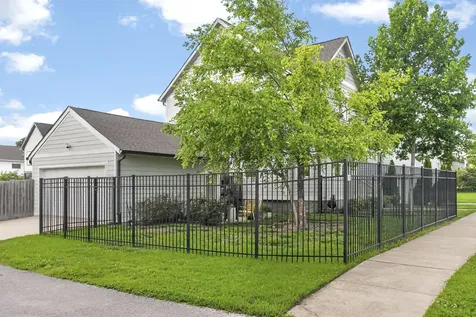 1009 49th Ave, N Nashville TN 37209