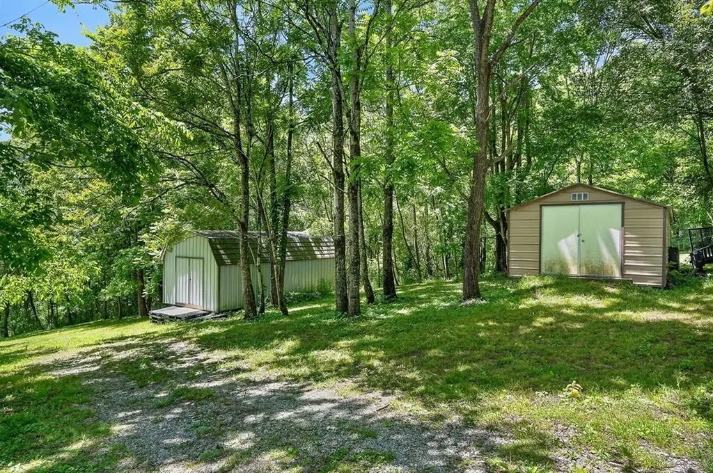 301 Everett St, W Sparta TN 38583