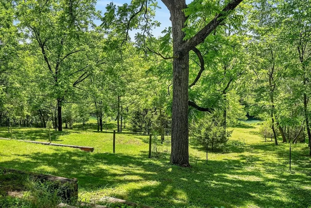 301 Everett St, W Sparta TN 38583