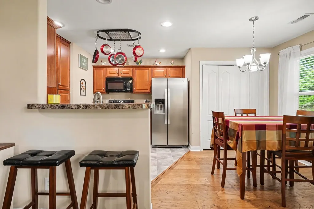 502 Poplar Bend Dickson TN 37055