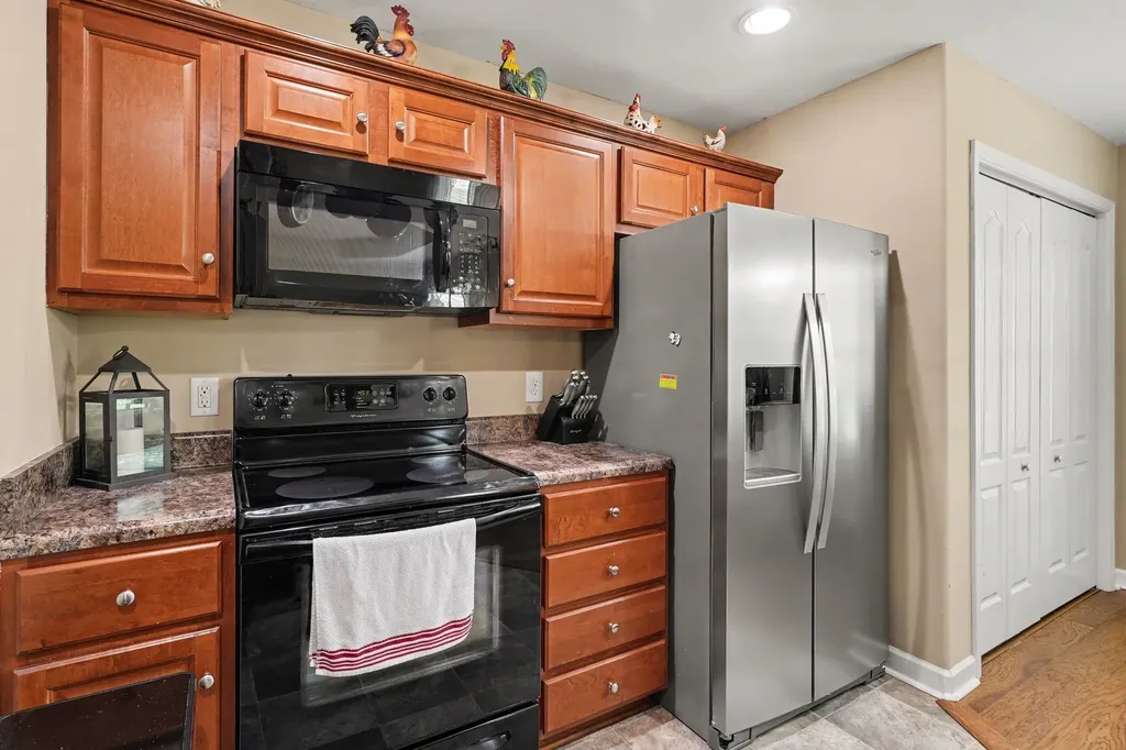 502 Poplar Bend Dickson TN 37055