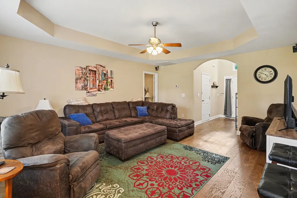 502 Poplar Bend Dickson TN 37055