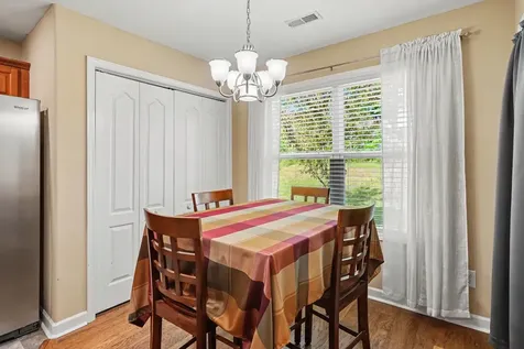 502 Poplar Bend Dickson TN 37055