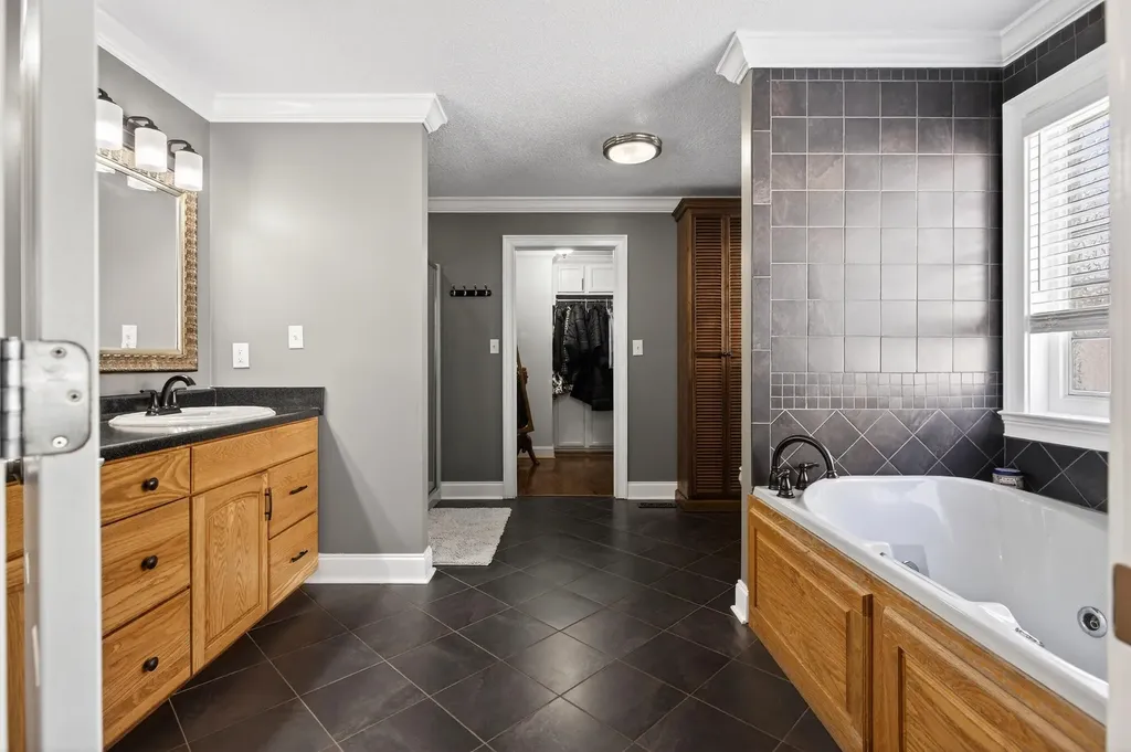 3195 Ladd Springs Road, SE Old Fort TN 37362