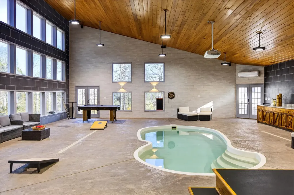 3195 Ladd Springs Road, SE Old Fort TN 37362