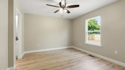 109 Spruce Street Cowan TN 37318