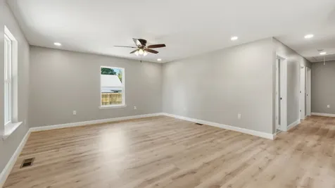 109 Spruce Street Cowan TN 37318