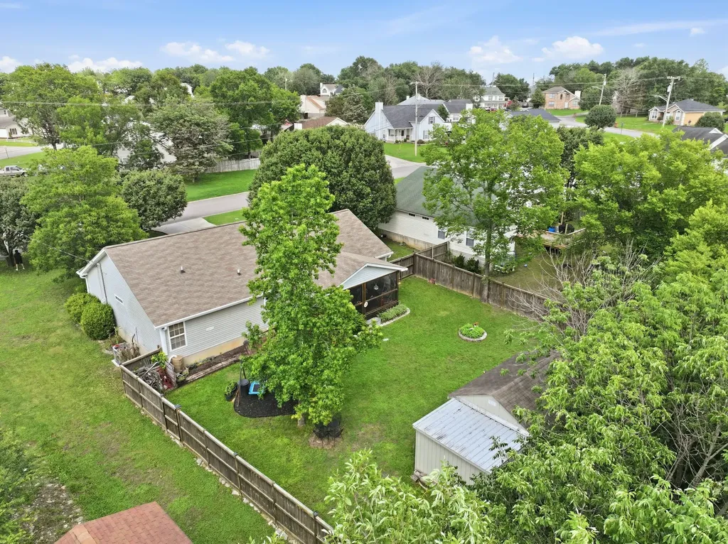 337 Lake Forest Drive La Vergne TN 37086