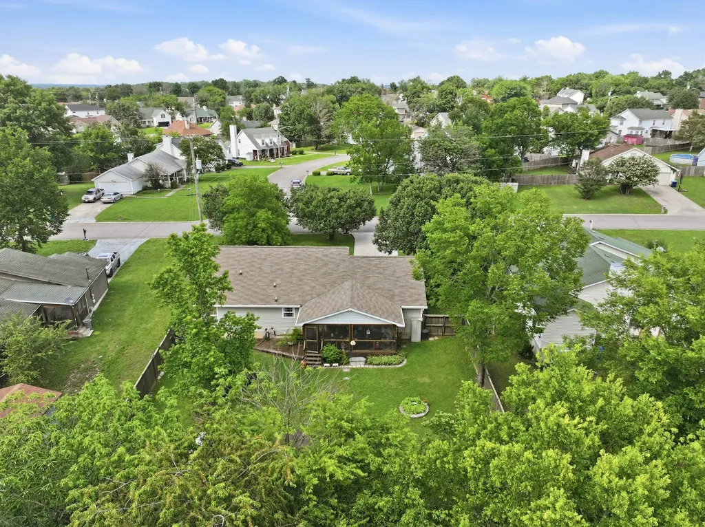 337 Lake Forest Drive La Vergne TN 37086