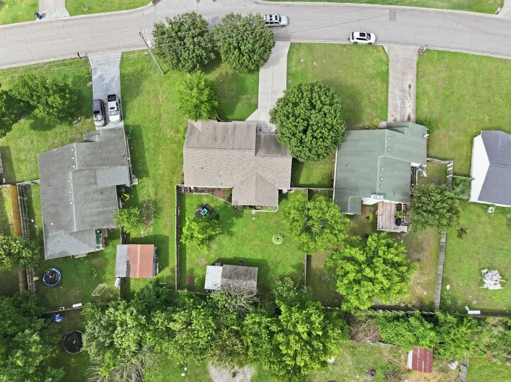 337 Lake Forest Drive La Vergne TN 37086