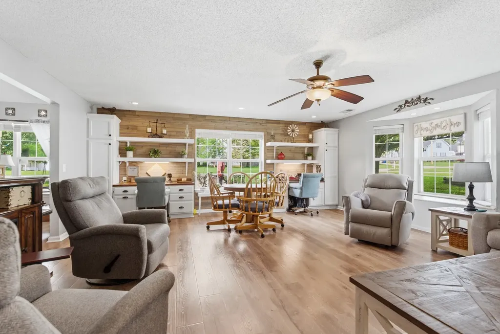 337 Lake Forest Drive La Vergne TN 37086