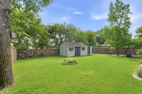 337 Lake Forest Drive La Vergne TN 37086