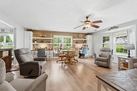 337 Lake Forest Drive La Vergne TN 37086