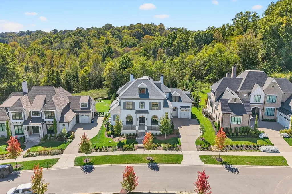 9307 Double Run Court College Grove TN 37046