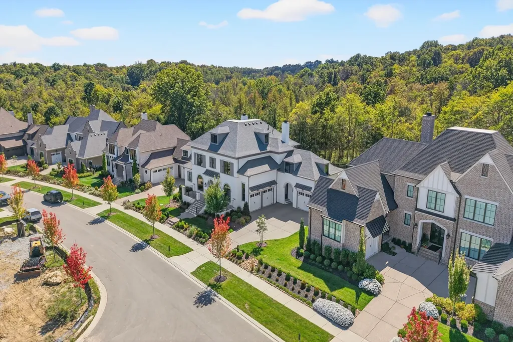 9307 Double Run Court College Grove TN 37046
