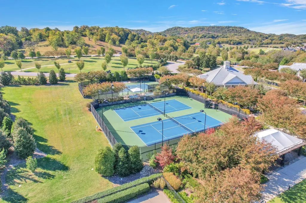 9307 Double Run Court College Grove TN 37046