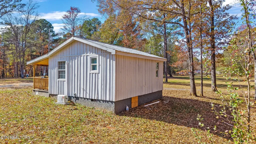 236 Sweeney Road Benton TN 37307