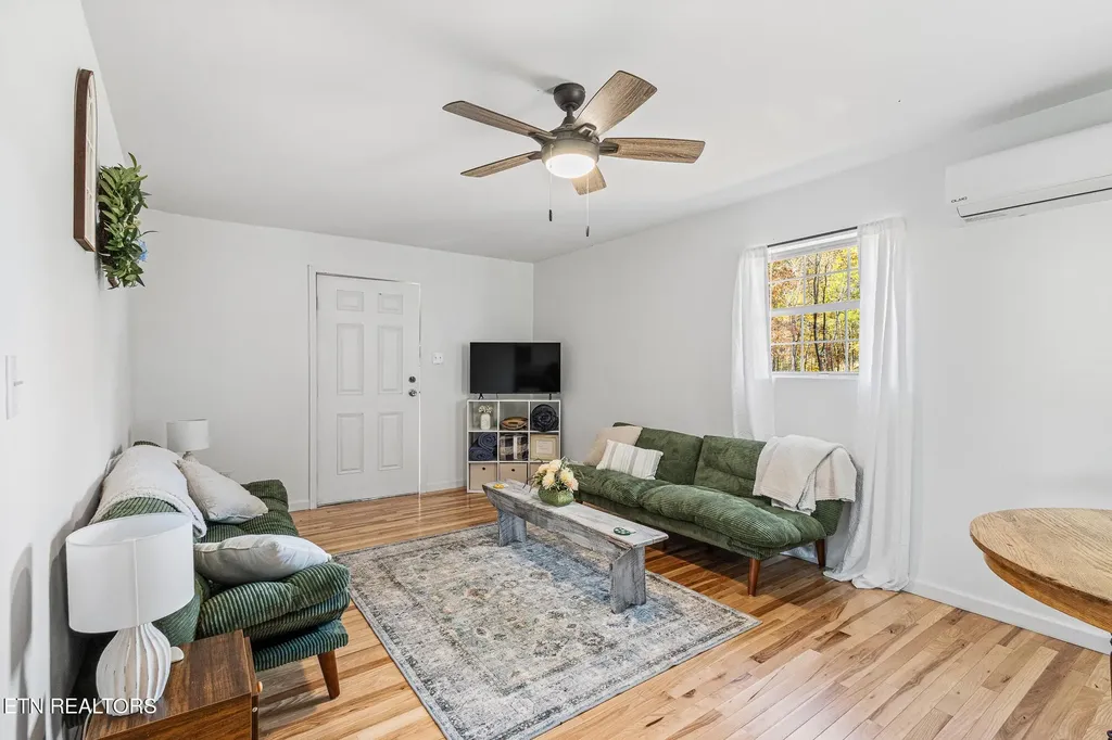 236 Sweeney Road Benton TN 37307