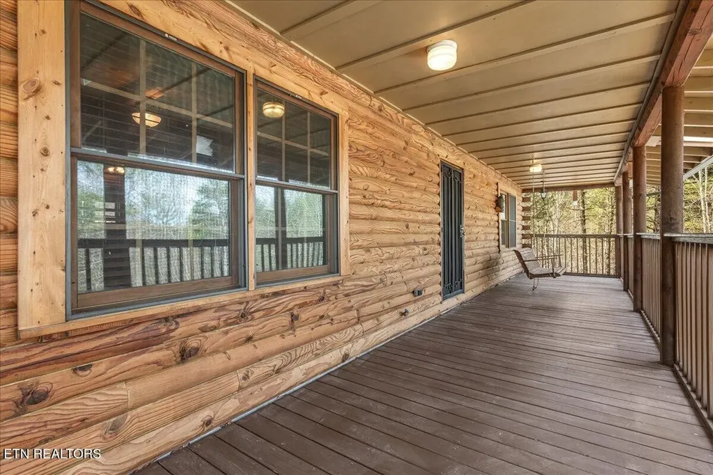 1736 Rafter Road Tellico Plains TN 37385
