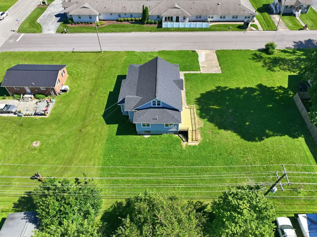 323 Kennedy Street Lawrenceburg TN 38464
