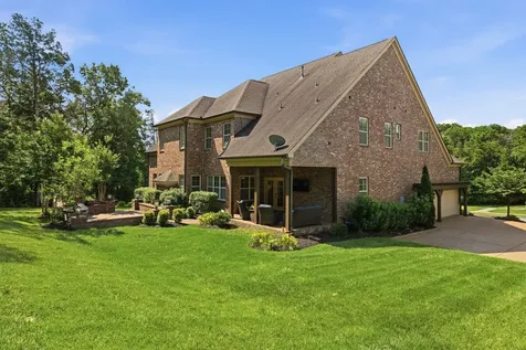 9618 Stonebluff Drive Brentwood TN 37027