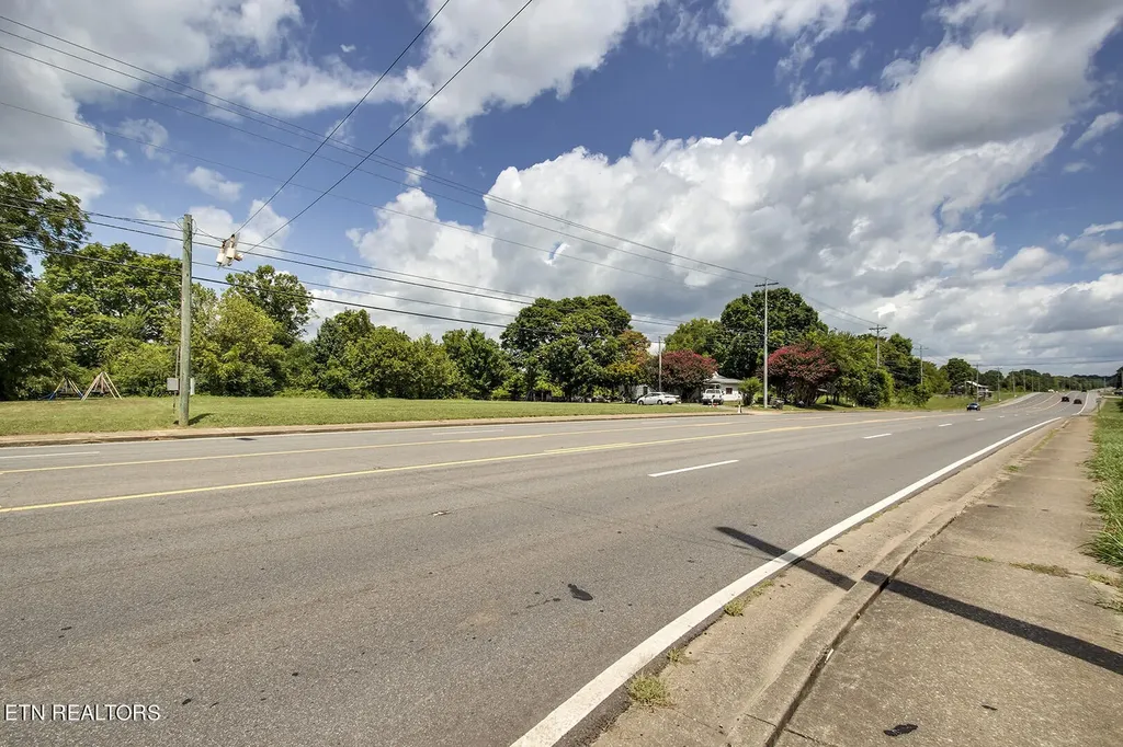 0 S Amhurst Place Englewood TN 37329