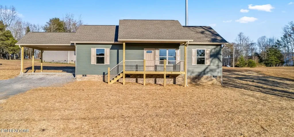 163 County Road 801 Etowah TN 37331