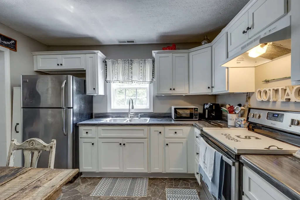 1115 Miller Road Lewisburg TN 37091