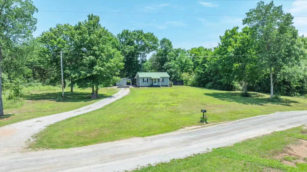 1115 Miller Road Lewisburg TN 37091