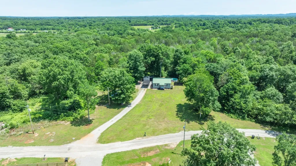 1115 Miller Road Lewisburg TN 37091