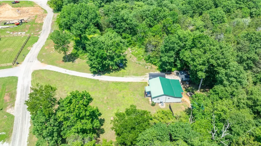 1115 Miller Road Lewisburg TN 37091