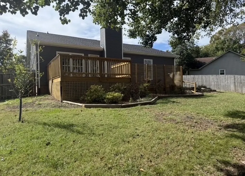 916 Dolphin Lane Clarksville TN 37043