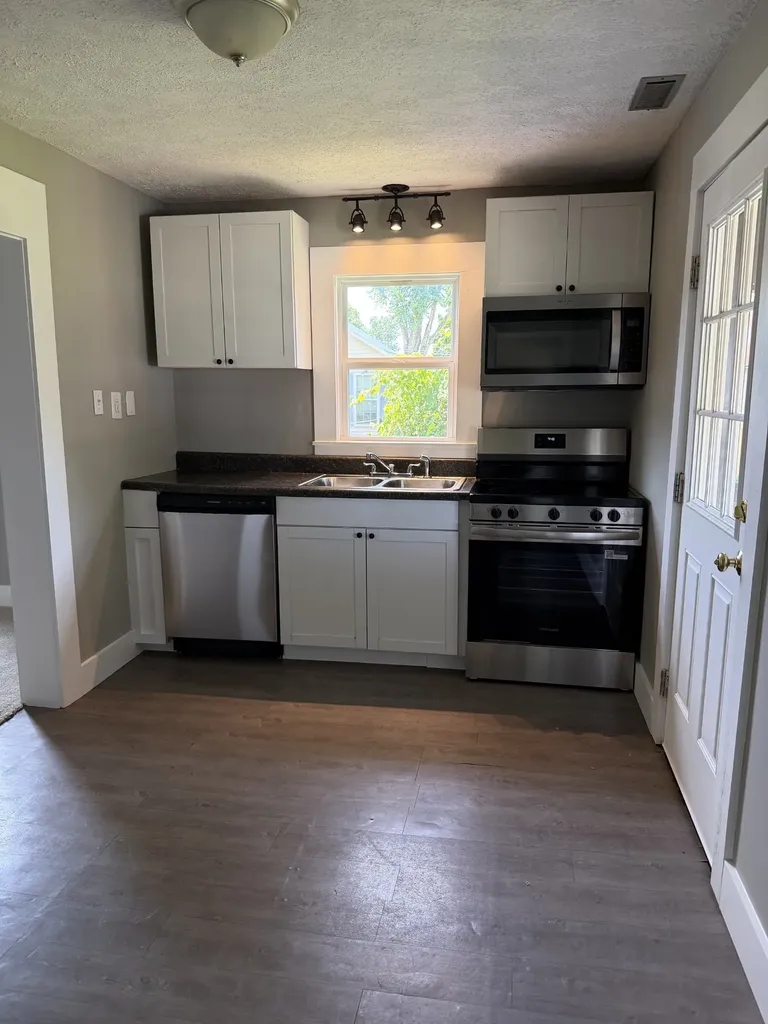 125 Walnut Street Cowan TN 37318