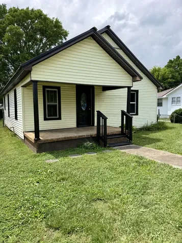 125 Walnut Street Cowan TN 37318