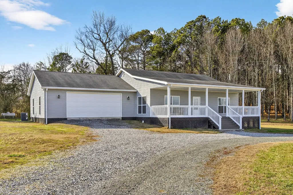 229 Davis Lane Old Fort TN 37362