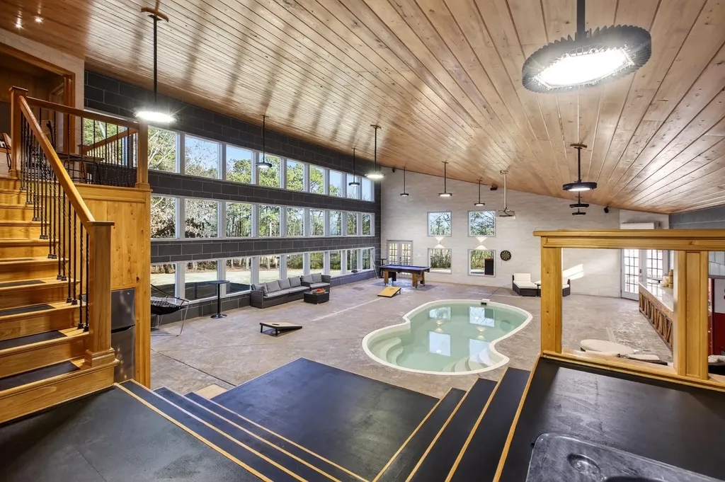 3195 Ladd Springs Road, SE Old Fort TN 37362