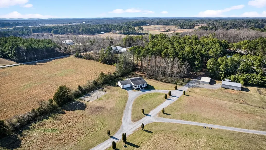 229 Davis Lane Old Fort TN 37362