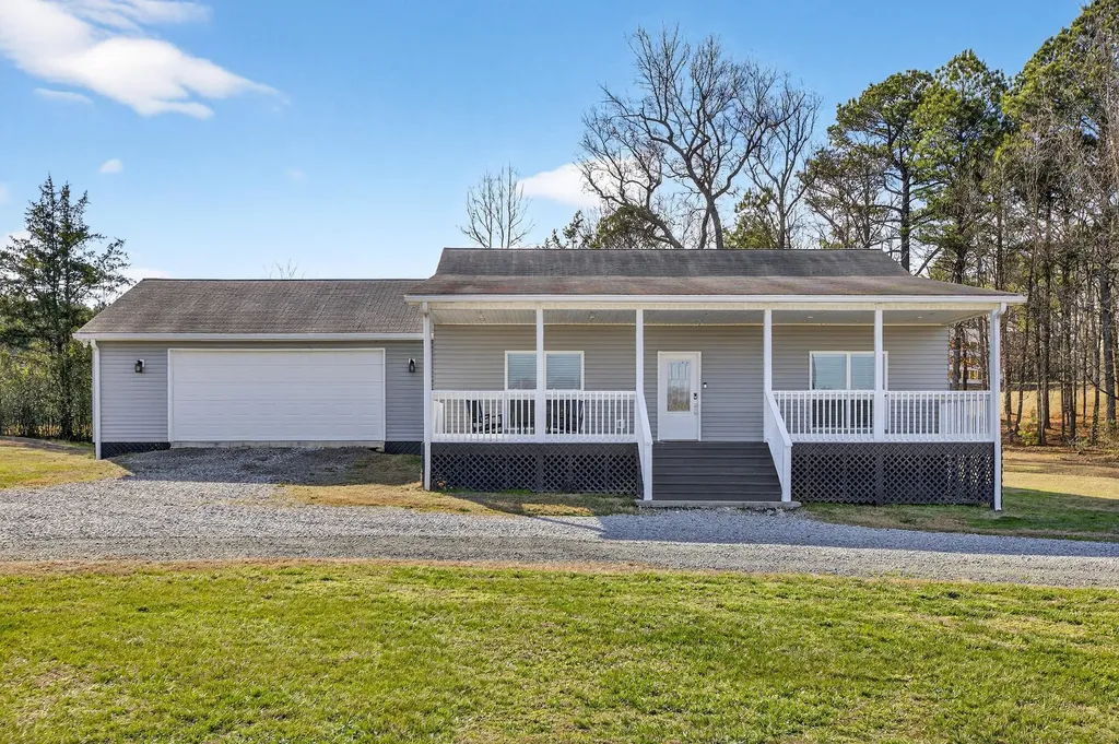 229 Davis Lane Old Fort TN 37362
