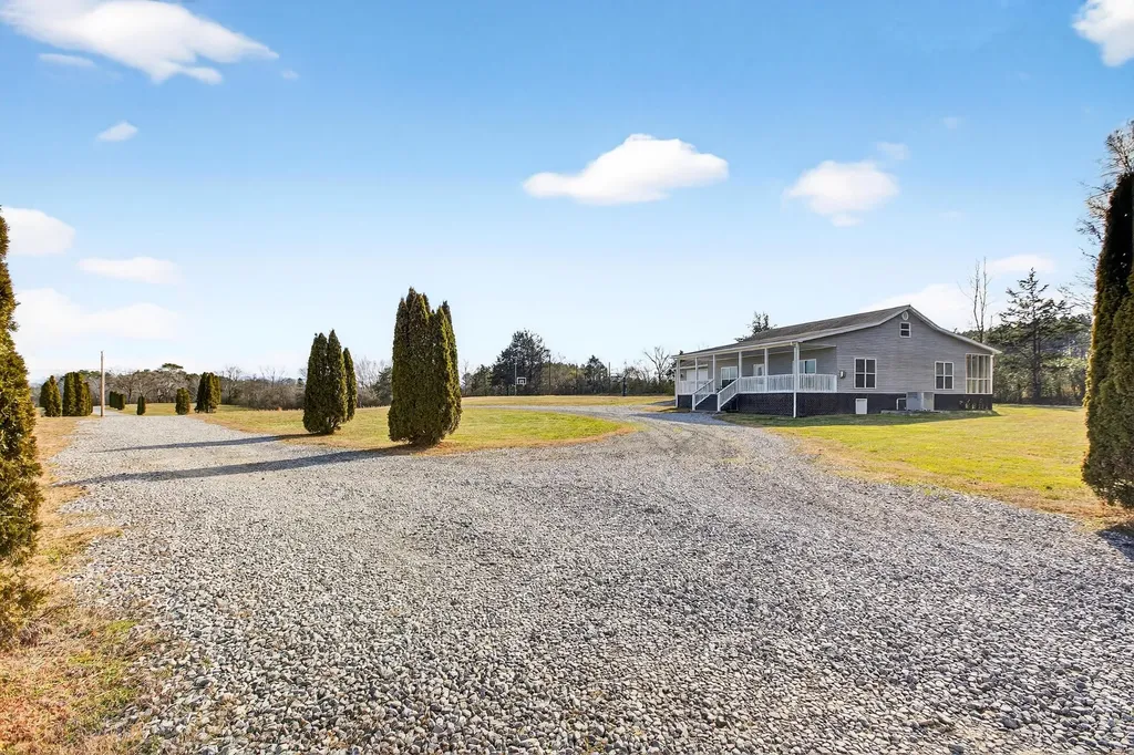229 Davis Lane Old Fort TN 37362