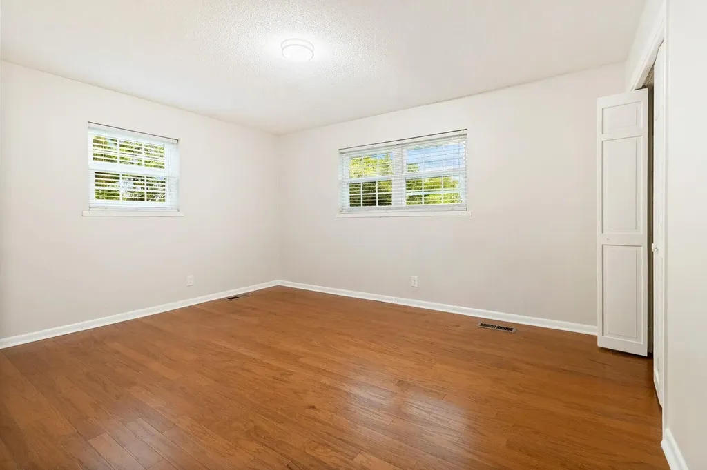 188 Bates Street, NE Charleston TN 37310