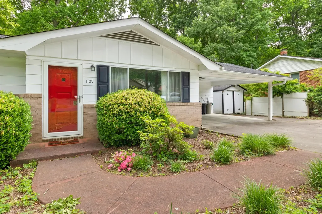 1109 Peerless Drive, NW Cleveland TN 37312
