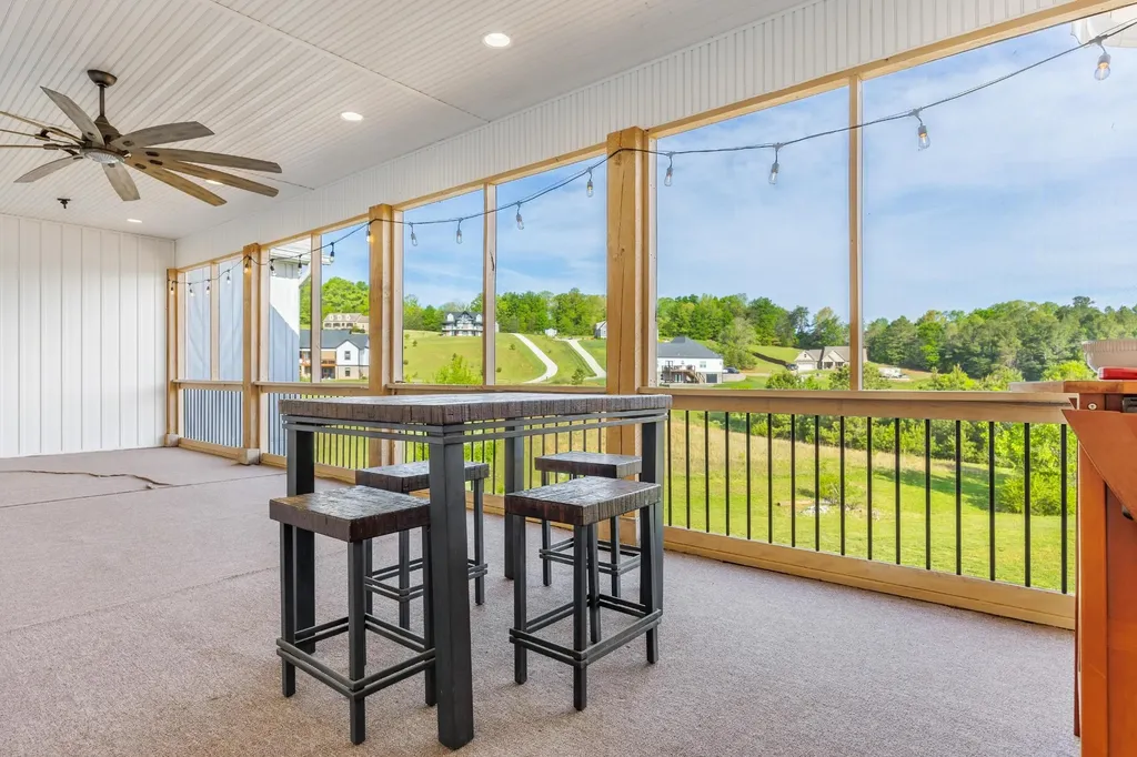 206 Rochelle Circle, NE Charleston TN 37310