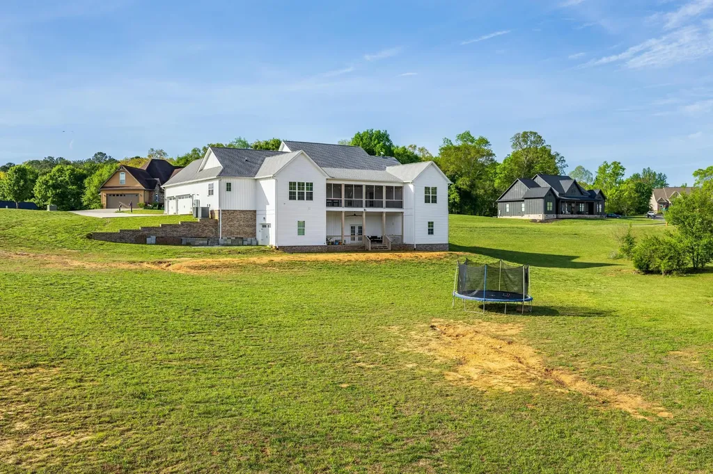 206 Rochelle Circle, NE Charleston TN 37310