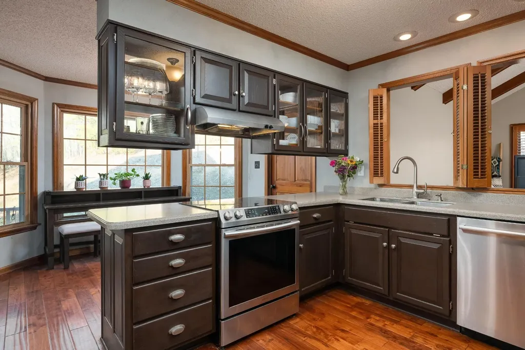 345 Potter Place Road, NW Charleston TN 37310