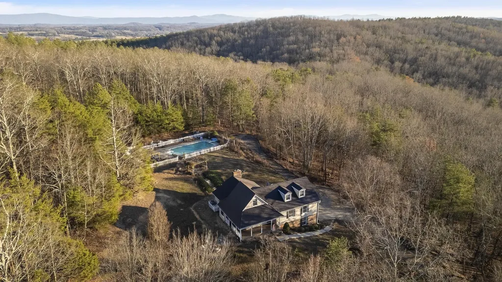 345 Potter Place Road, NW Charleston TN 37310