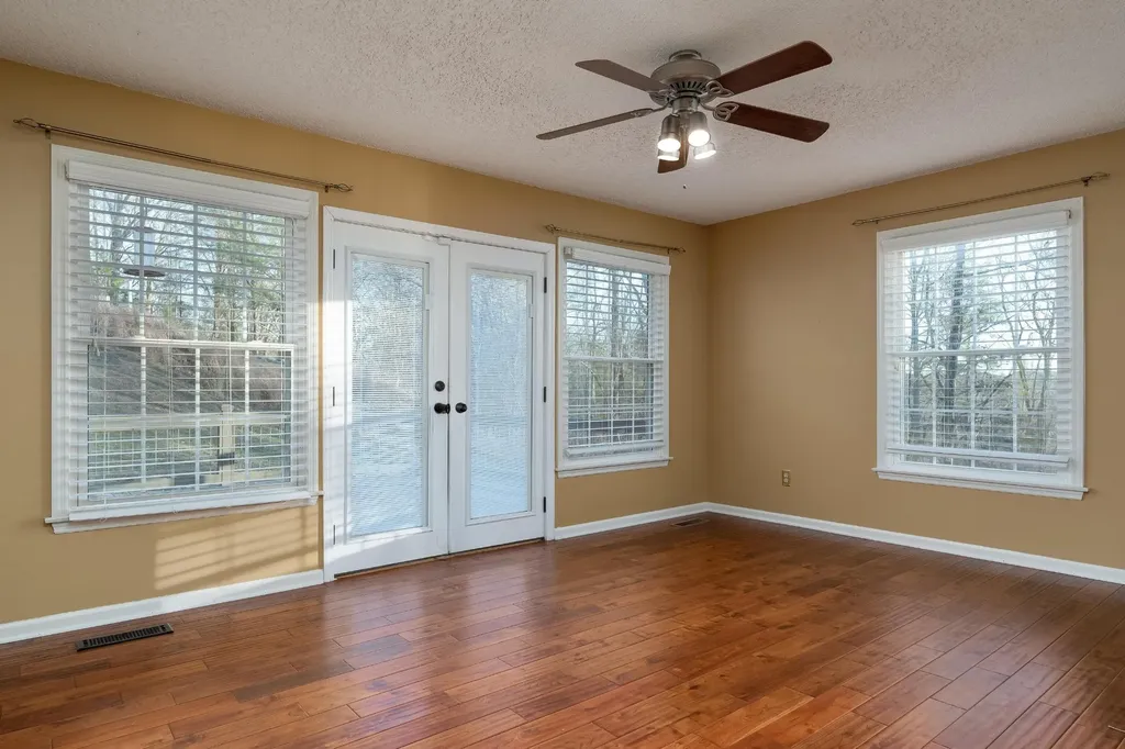 345 Potter Place Road, NW Charleston TN 37310