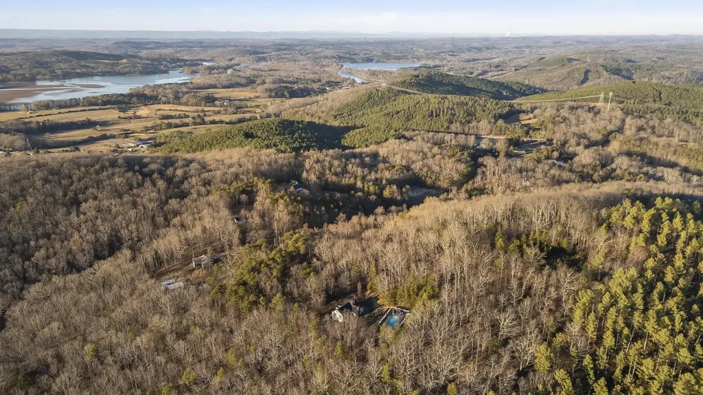 345 Potter Place Road, NW Charleston TN 37310