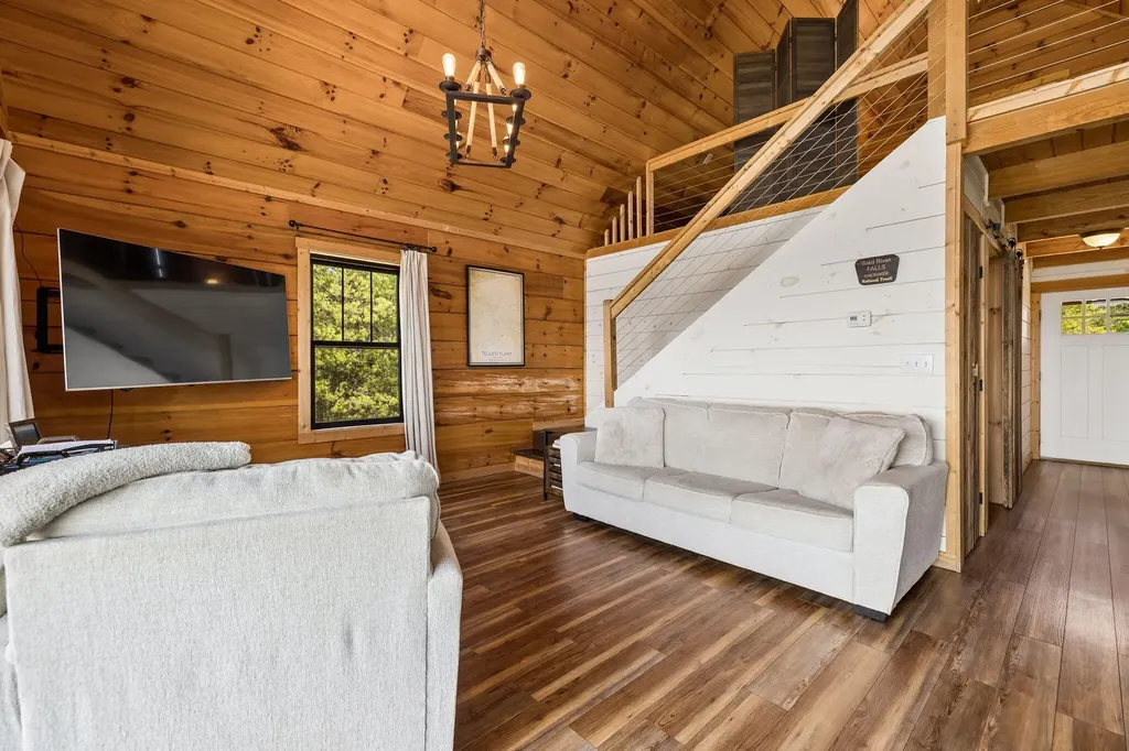 117 Skyline Drive Tellico Plains TN 37385
